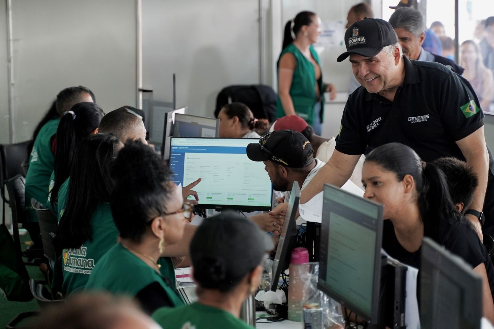 Semasdh realiza mais de 7,4 mil serviços durante Mutirão da Prefeitura no Residencial Buena Vista