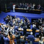 Imprensa estrangeira vê vitória de Lula em aprovação do fim da 6x1