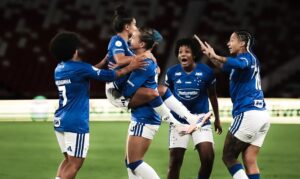 Libertadores Feminina: Cruzeiro resiste à altitude e vence na estreia