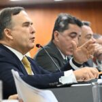 Mabel apresenta equilíbrio fiscal e investimentos de R$ 663,3 milhões em prestação de contas na Câmara