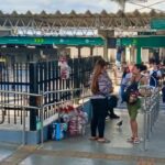 PM e Prefeitura de Goiânia realizam ação educativa para orientar ambulantes nos terminais de ônibus