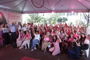 Tarde Rosa reúne cerca de 60 mulheres para falar sobre autocuidado