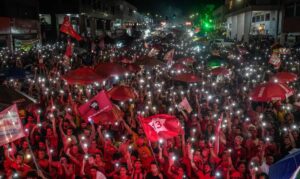 Vitória de Lula repercute na imprensa europeia e asiática